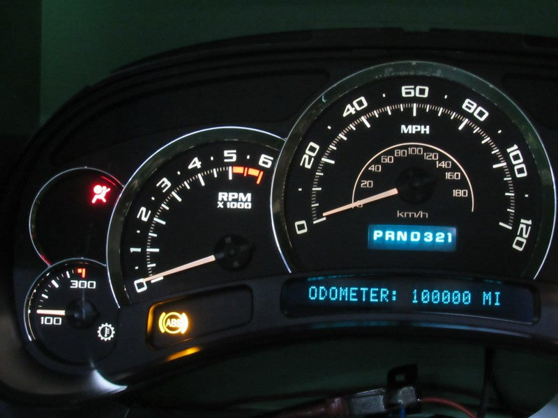 03-04 CADILLAC ESCALADE INSTRUMENT GAUGE CLUSTER SPEEDO MILEAGE PROG R