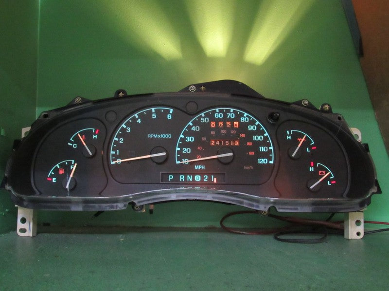 96-97 EXPLORER RANGER INSTRUMENT GAUGE CLUSTER SPEEDOMETER TACH 241K R
