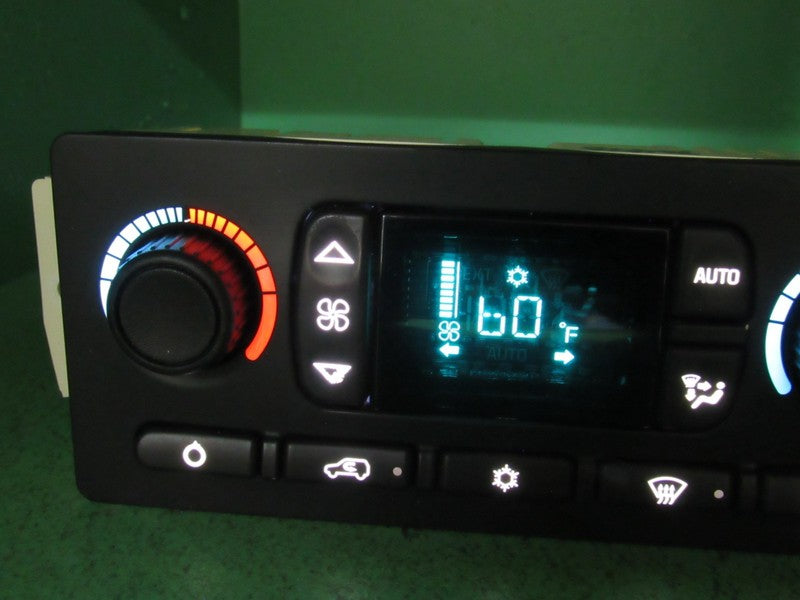 10367041 TAHOE ESCALADE SILVERADO AC DIGITAL CLIMATE TEMP CONTROL LED 