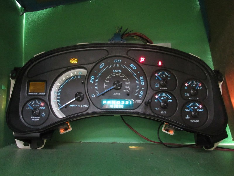 01-02 YUKON TAHOE SILVERADO INSTRUMENT GAUGE CLUSTER SPEEDO TACH MILEA