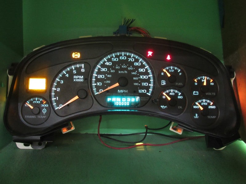 01-02 YUKON SIERRA DENALI INSTRUMENT GAUGE CLUSTER SPEEDO TACH MILEAGE