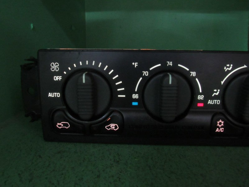 15060162 00-02 TAHOE SILVERADO YUKON A/C AUTO CLIMATE TEMP CONTROL REB