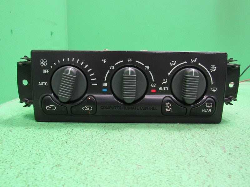 15060162 00-02 TAHOE SILVERADO YUKON A/C AUTO CLIMATE TEMP CONTROL REB