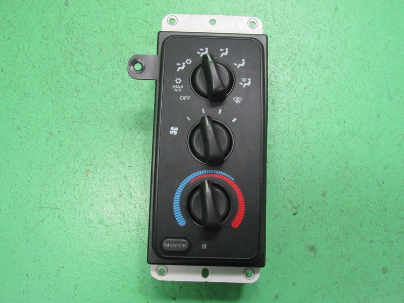 55056702AD 99-02 DODGE RAM A/C AC HEATER MANUAL CLIMATE TEMP CONTROL R
