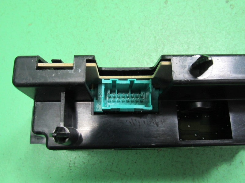 16202304 97-05 BUICK PARK AVE AC DIGITAL CLIMATE TEMPERATURE CONTROL R