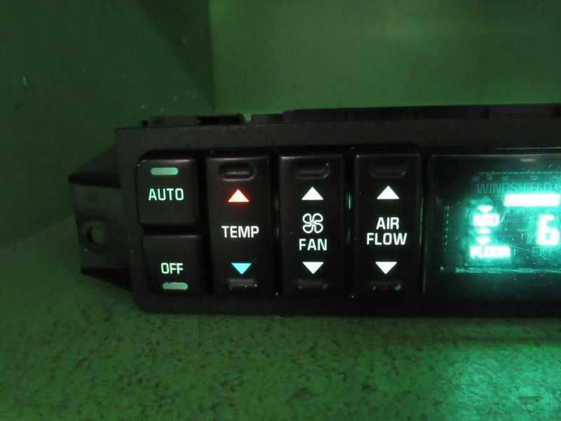 15139458 97-05 BUICK PARK AVE AC DIGITAL CLIMATE TEMPERATURE CONTROL R