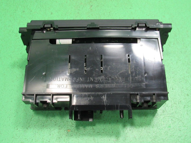 99-02 EXPEDITION NAVIGATOR AUTO CLIMATE HEATER CONTROL 1L7H-19C933-AA 
