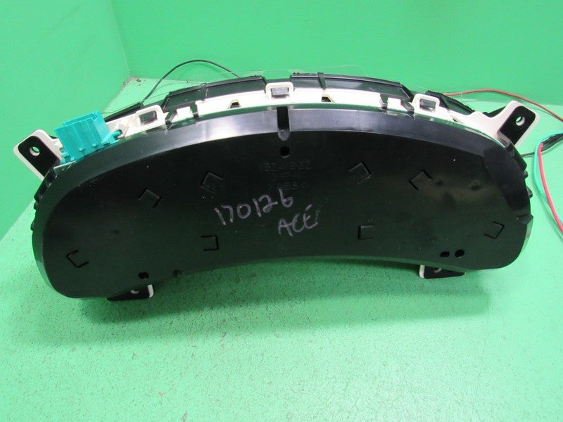 00-05 CHEVROLET IMPALA INSTRUMENT GAUGE CLUSTER SPEEDOMETER MILEAGE PR