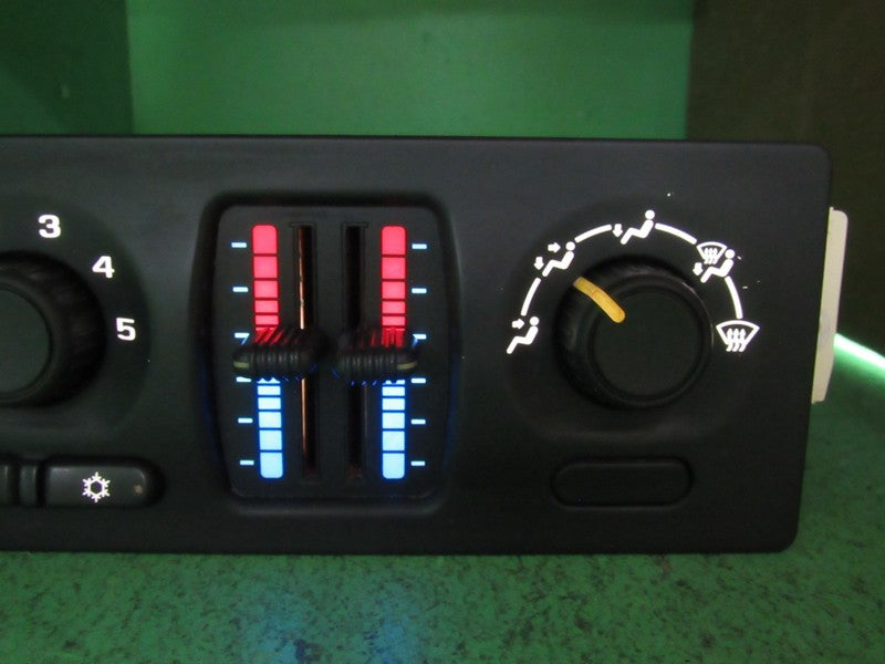 10370033 SILVERADO TAHOE SIERRA YUKON AC MANUAL CLIMATE CONTROL LED RE