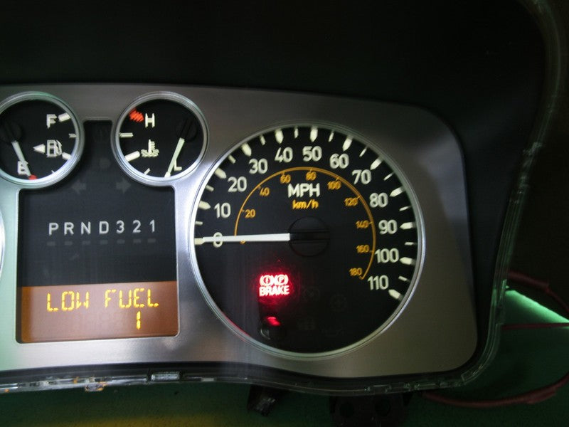 08-10 H3 5.3 INSTRUMENT GAUGE CLUSTER SPEEDOMETER TACH 25779959 PLUG A