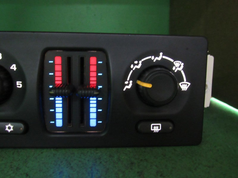 10370034 SILVERADO TAHOE SIERRA YUKON AC MANUAL CLIMATE CONTROL LED RE