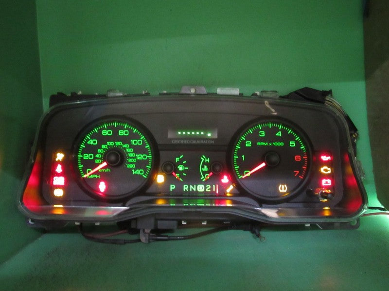 09-11 CROWN VICTORIA P71 INSTRUMENT GAUGE CLUSTER SPEEDO TACH MILEAGE 