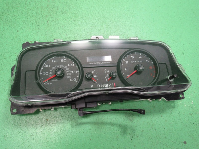 09-11 CROWN VICTORIA P71 INSTRUMENT GAUGE CLUSTER SPEEDO TACH MILEAGE 