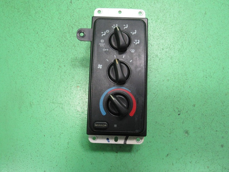 55056702AD 99-02 DODGE RAM A/C AC HEATER MANUAL CLIMATE TEMP CONTROL R