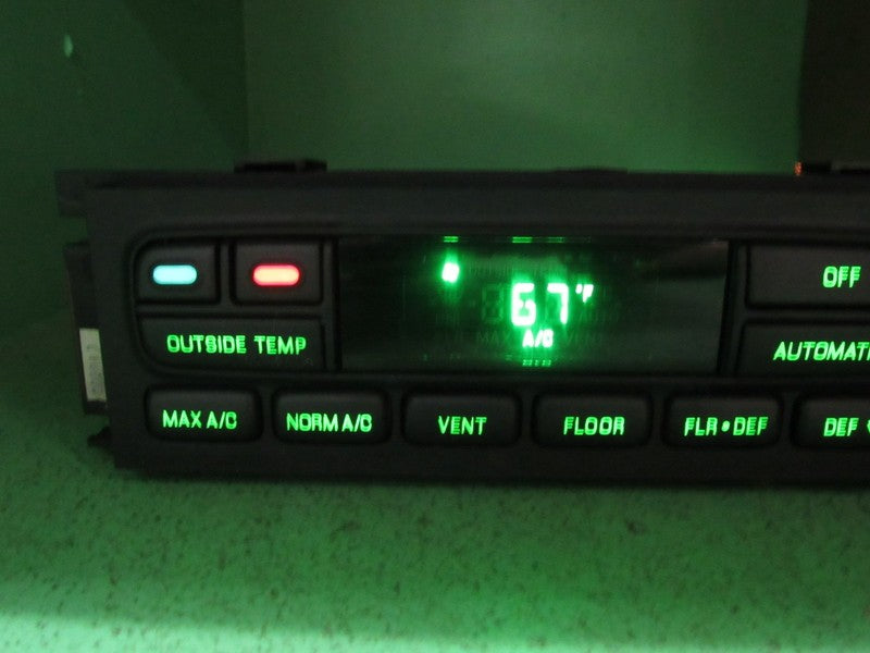 03-11 CROWN VIC EATC AUTOMATIC CLIMATE HEATER CONTROL 6W7H-19C933-AA R