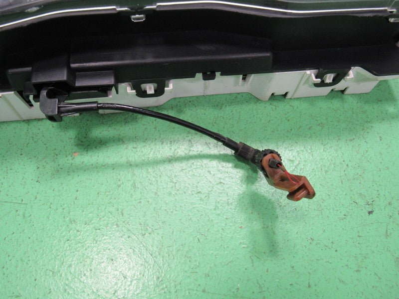 09-11 CROWN VICTORIA P71 INSTRUMENT GAUGE CLUSTER SPEEDO TACH MILEAGE 