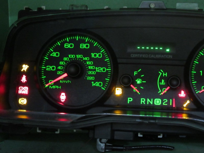 09-11 CROWN VICTORIA P71 INSTRUMENT GAUGE CLUSTER SPEEDO TACH MILEAGE 