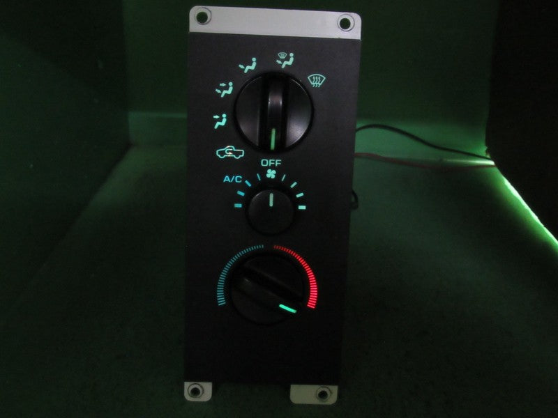 55037030 94-97 DODGE RAM A/C AC HEATER MANUAL CLIMATE TEMP CONTROL REB