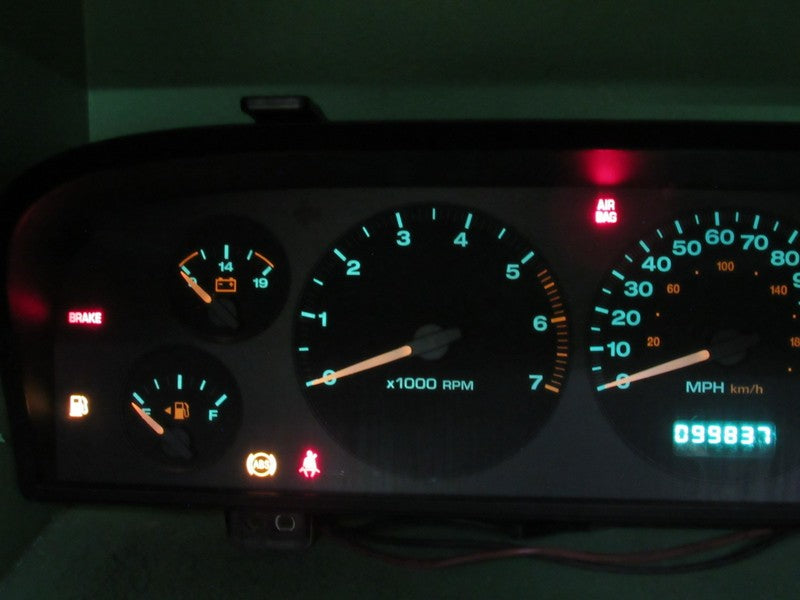 02-04 JEEP GRAND CHEROKEE WJ INSTRUMENT GAUGE CLUSTER MILEAGE PROG REB