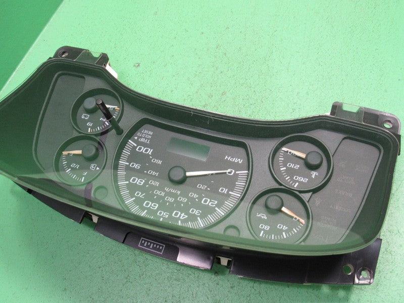 04-07 EXPRESS SAVANNA INSTRUMENT GAUGE CLUSTER GAUGES SPEEDO MILEAGE P