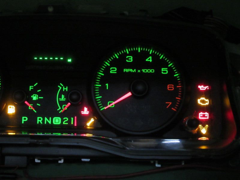 09-11 CROWN VICTORIA P71 INSTRUMENT GAUGE CLUSTER SPEEDO TACH MILEAGE 