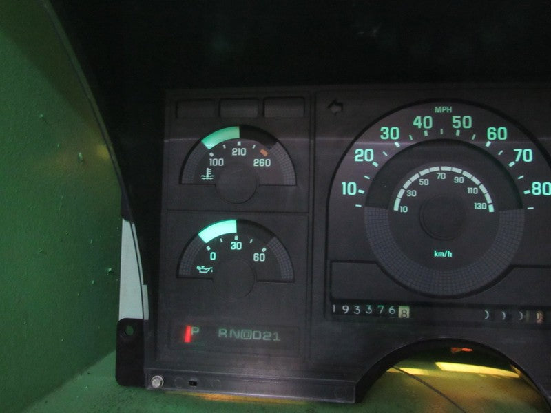 88-90 CHEVY C/K 1500 SILVERADO GMC INSTRUMENT GAUGE CLUSTER SPEEDO REB