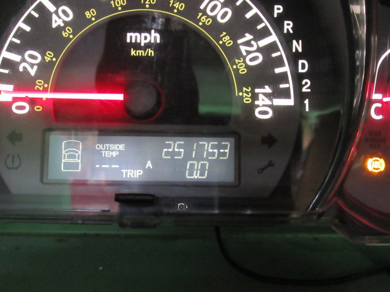 06-07 HONDA RIDGELINE RTL INSTRUMENT GAUGE CLUSTER SPEEDO TACH 251K TE