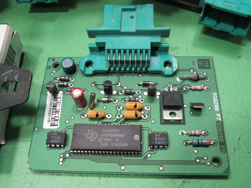 CHEVY ASTRO GMC SAFARI VAN GM ANTI-THEFT PASSLOCK VATS SECURITY MODULE