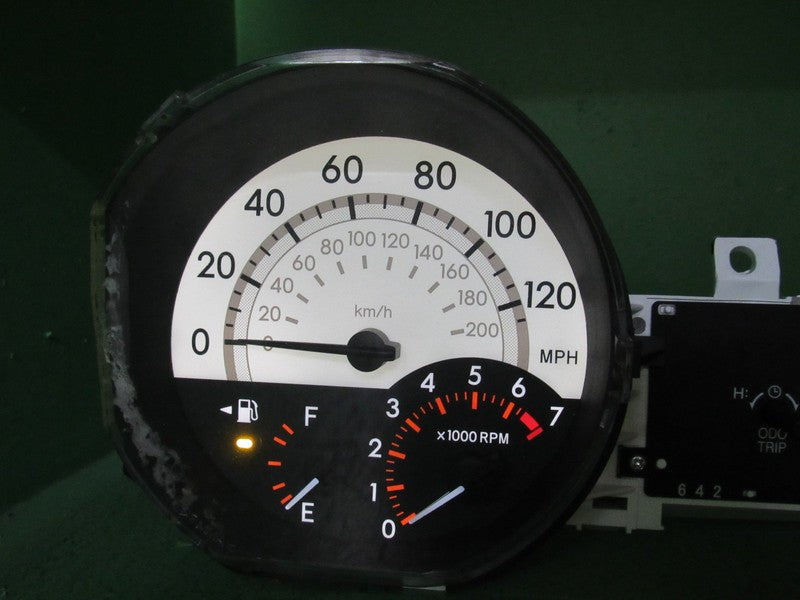 04-06 SCION XB MT INSTRUMENT GAUGE CLUSTER SPEEDOMETER TACH 174K TESTE