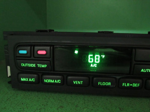 03-11 CROWN VIC EATC AUTOMATIC CLIMATE HEATER CONTROL 3W7H-19C933-AB R