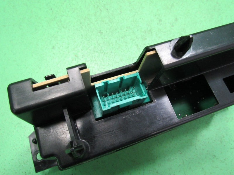 15139458 97-05 BUICK PARK AVE AC DIGITAL CLIMATE TEMPERATURE CONTROL R