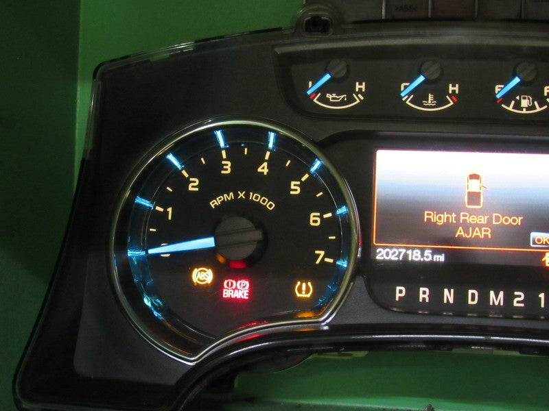 14 F150 FX4 FX2 XLT INSTRUMENT GAUGE CLUSTER GAUGES SPEEDO TACH MILEAG