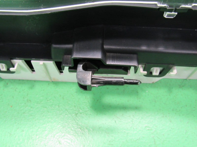 09-11 CROWN VICTORIA P71 INSTRUMENT GAUGE CLUSTER SPEEDO TACH MILEAGE 