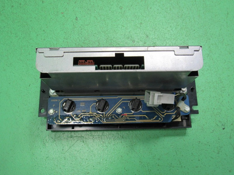 16157334 92-93 BUICK ROADMASTER A/C DIGITAL TEMP CLIMATE CONTROL REBUI