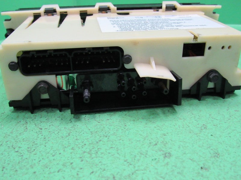 95 TOWN CAR EATC AUTOMATIC CLIMATE HEATER CONTROL P1F5VH-19C933-AF REB