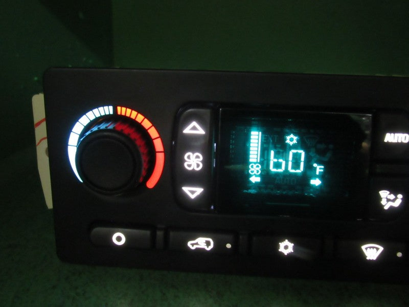 10367041 TAHOE ESCALADE SILVERADO AC DIGITAL CLIMATE TEMP CONTROL LED 
