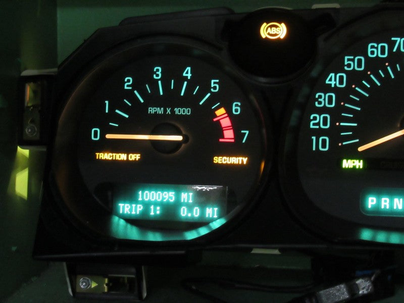 02-05 BUICK LESABRE INSTRUMENT GAUGE CLUSTER GAUGES SPEEDO TACH MILEAG