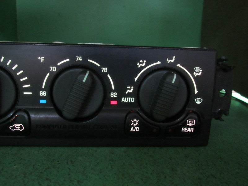 15060162 00-02 TAHOE SILVERADO YUKON A/C AUTO CLIMATE TEMP CONTROL REB