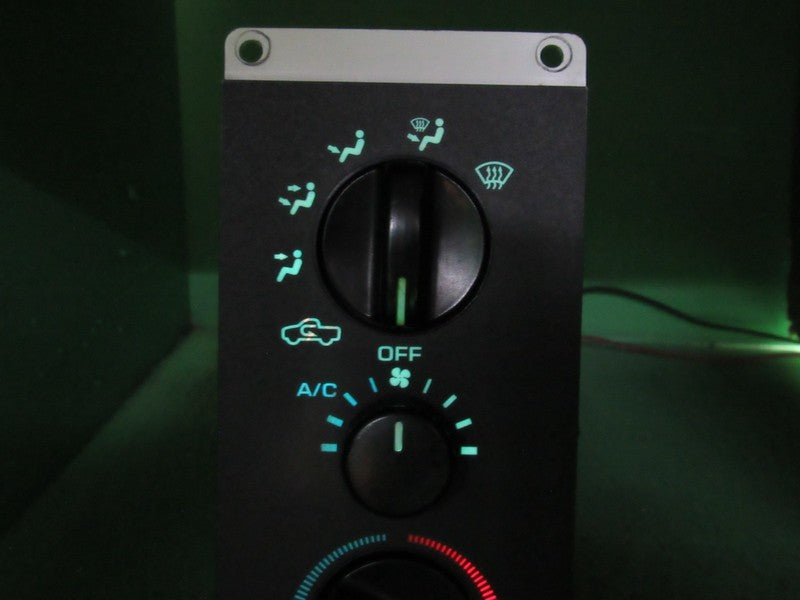 55037030 94-97 DODGE RAM A/C AC HEATER MANUAL CLIMATE TEMP CONTROL REB