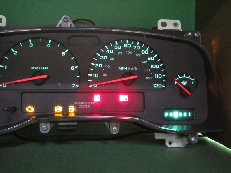 03 DODGE DURANGO MPH INSTRUMENT GAUGE CLUSTER SPEEDO TACH MILEAGE PROG