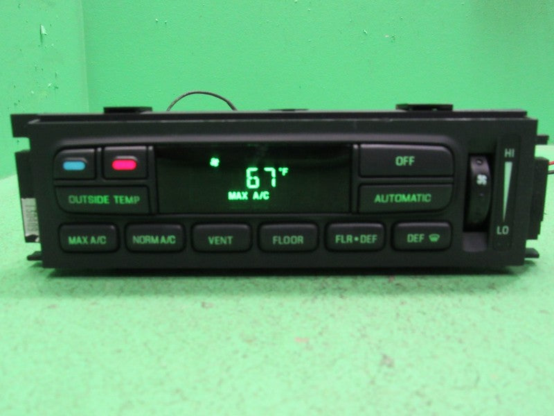 03-11 CROWN VIC EATC AUTOMATIC CLIMATE HEATER CONTROL 6W7H-19C933-AA R