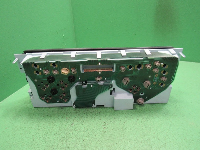 95-96 C/K TRUCK SUBURBAN INSTRUMENT GAUGE CLUSTER SPEEDO TACH 251K REB