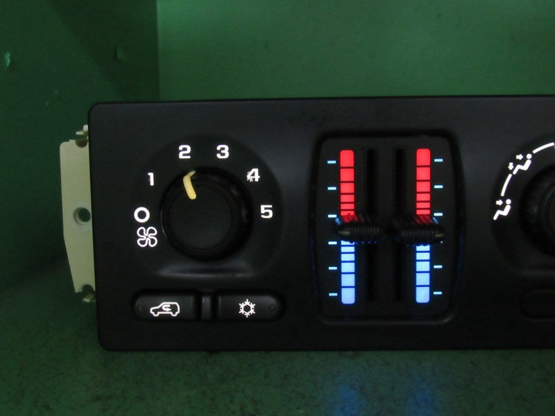10370033 SILVERADO TAHOE SIERRA YUKON AC MANUAL CLIMATE CONTROL LED RE
