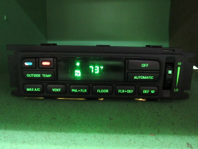 02-04 FORD F-150 EATC AUTOMATIC CLIMATE HEATER CONTROL 2L3H-19C933-AA 