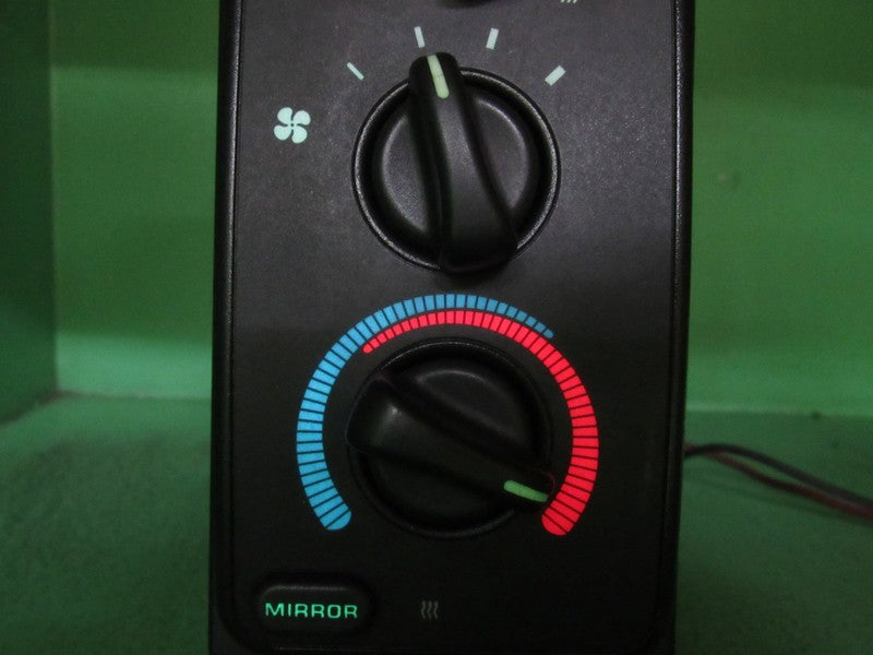 55055654AB 98 DODGE RAM A/C AC HEATER MANUAL CLIMATE TEMP CONTROL REBU