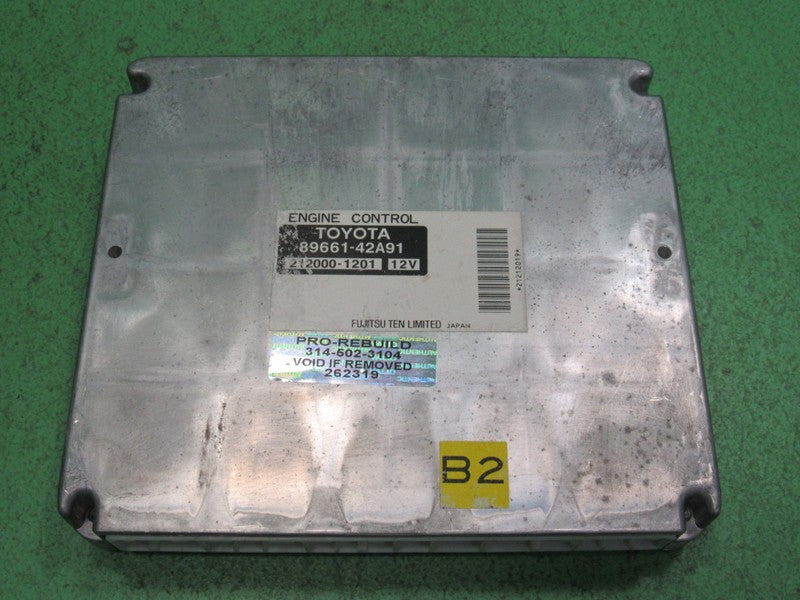 89661-42A91 04 TOYOTA RAV4 FWD AT ECU ECM PCM ENGINE COMPUTER CONTROL 