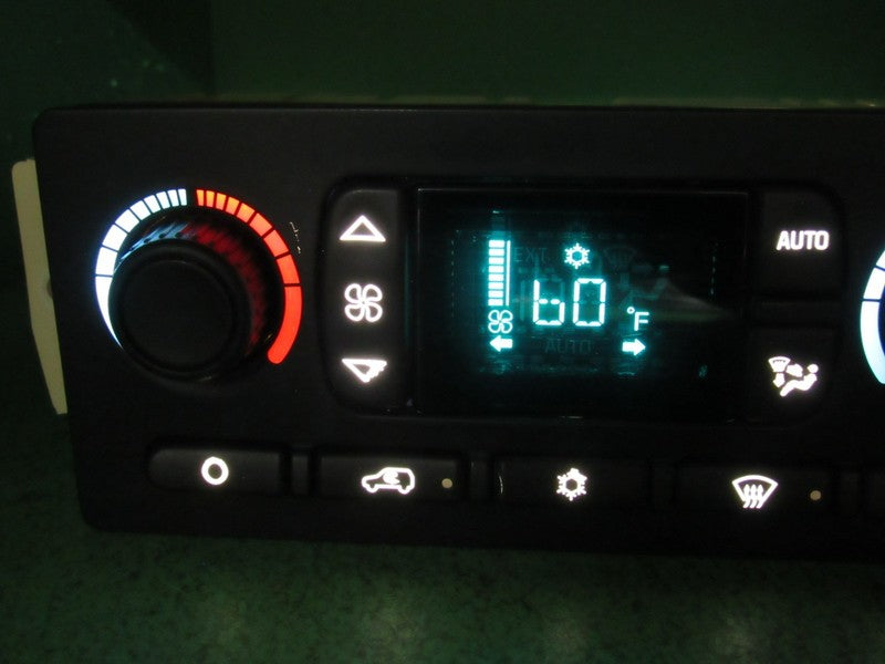 15107730 TAHOE ESCALADE SILVERADO AC DIGITAL CLIMATE TEMP CONTROL LED 