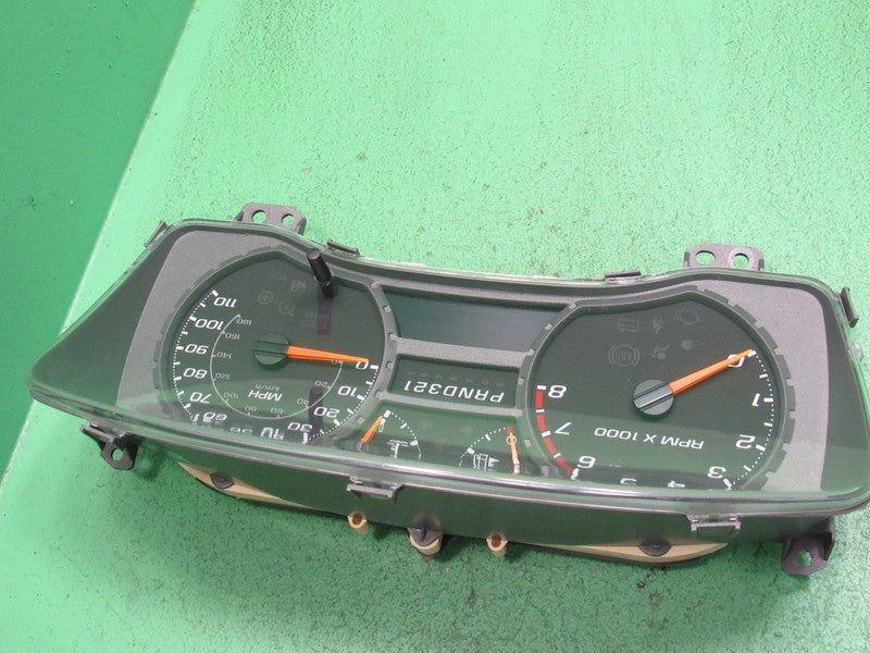 05 COLORADO CANYON INSTRUMENT GAUGE CLUSTER SPEEDOMETER TACH PLUG AND 