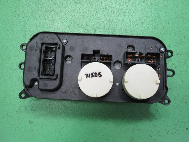 55055904AE 01-03 DURANGO A/C DUAL ZONE CLIMATE HEATER TEMP CONTROL REB