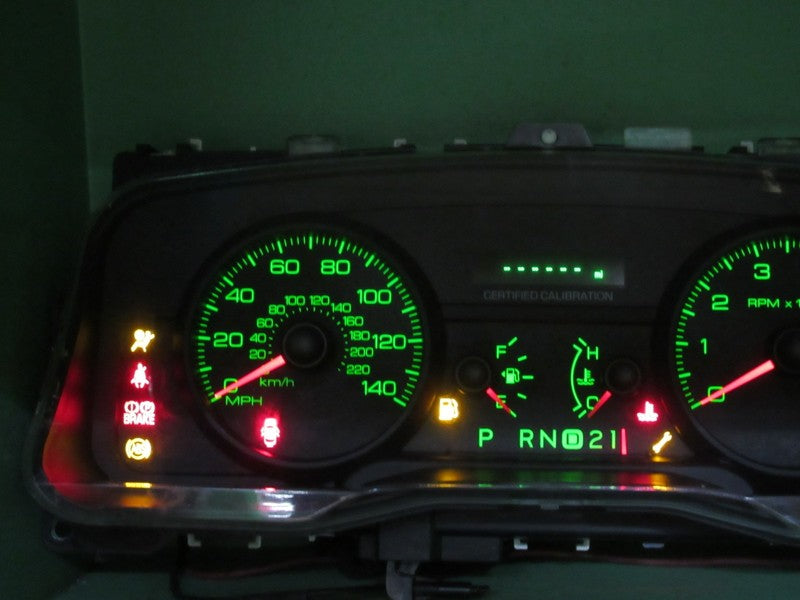 09-11 CROWN VICTORIA P71 INSTRUMENT GAUGE CLUSTER SPEEDO TACH MILEAGE 
